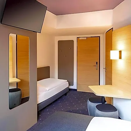 B&B Hotel Dessau 2*